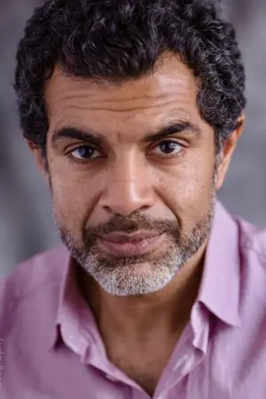 Ezra Faroque Khan