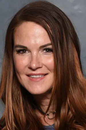 Amy Dumas
