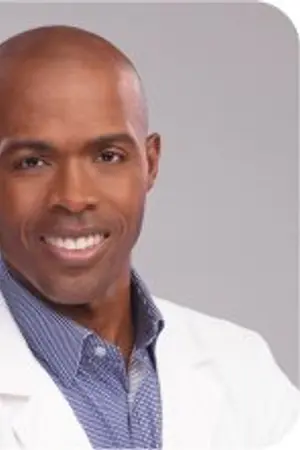 Dr. Ian Smith