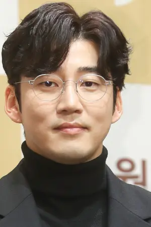 Yoon Kye Sang