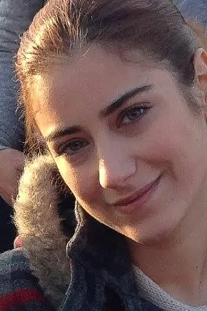 Hazal Kaya