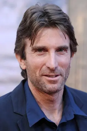 Sharlto Copley