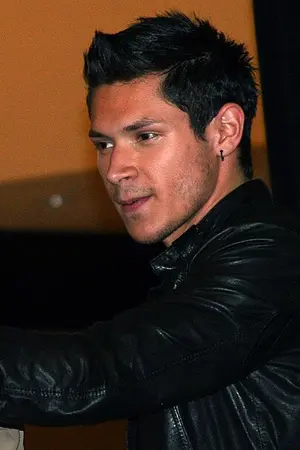 Alex Meraz