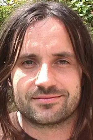 David Earl