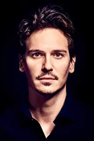 Christopher Schärf