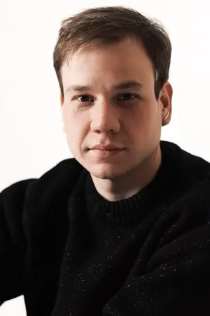 Павел Комаров