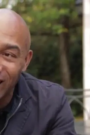 Dr. Gus Casely-Hayford