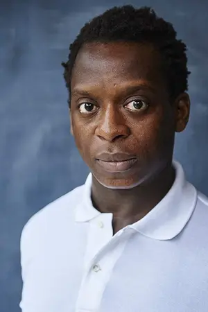 Kobna Holdbrook-Smith