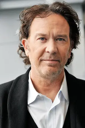 Timothy Hutton