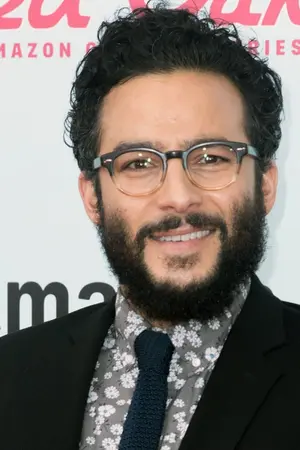 Ennis Esmer