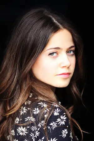 Molly Gordon