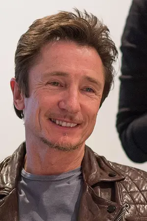Dominic Keating