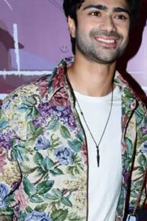 Taaruk Raina