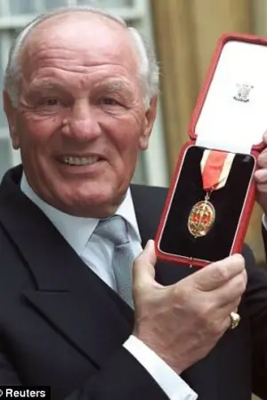 Henry Cooper