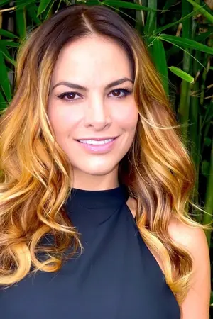 Fabiola Campomanes