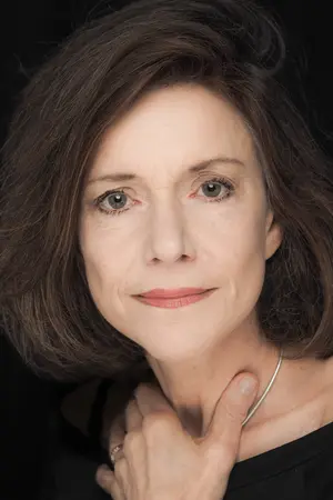 Belinda Lang