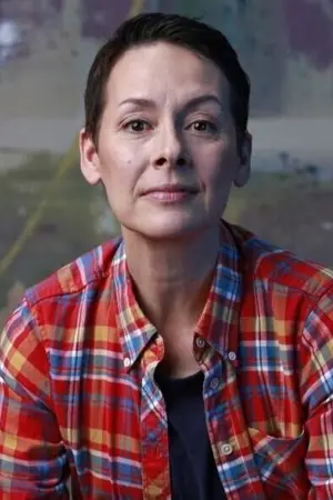 Amanda Naughton