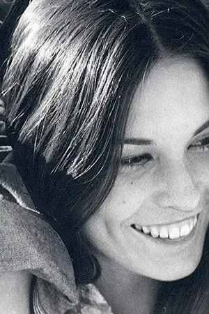 Cristina Raines