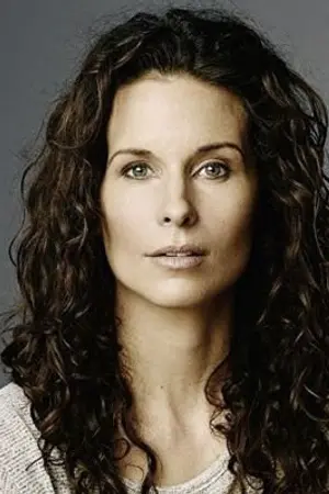 Holly Dignard