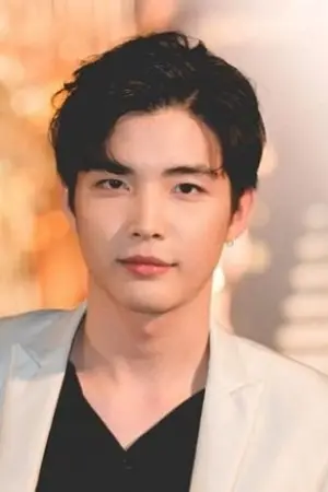 Pasatorn Lertsathitwong
