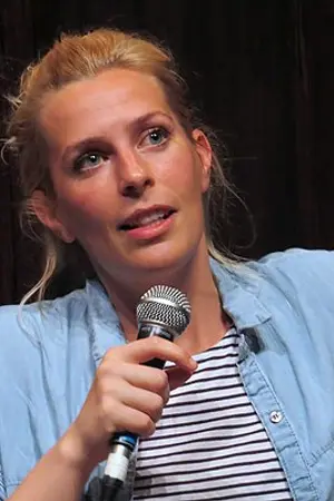 Sara Pascoe