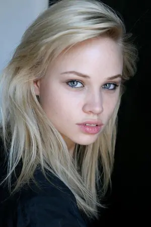 Makenzie Leigh