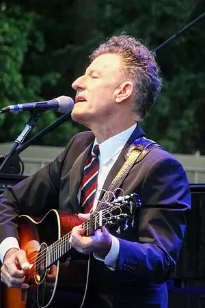 Lyle Lovett