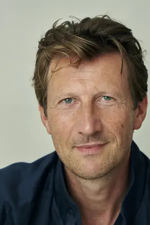 Mark Bazeley