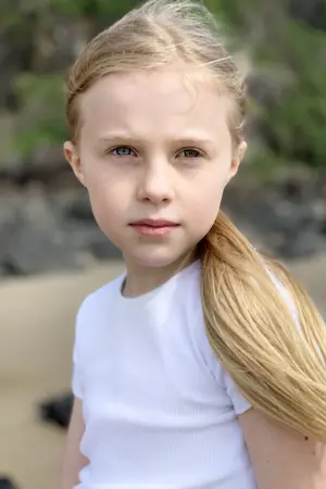 Alyla Browne