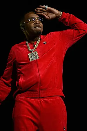 Nas