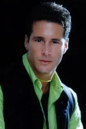 Fernando Carrillo