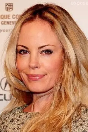 Chandra West