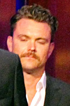 Clayne Crawford