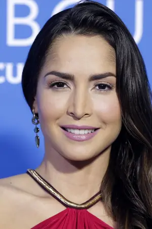 Carmen Villalobos