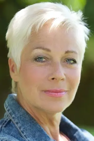 Denise Welch
