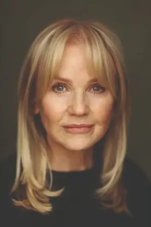 Lisa Maxwell