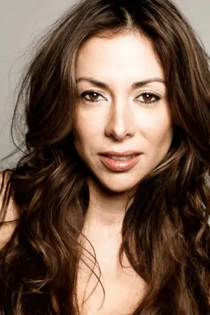 Arlene Tur