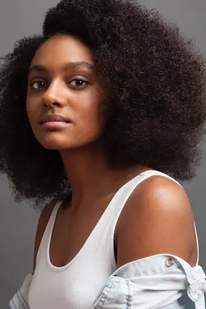 Shailyn Pierre-Dixon