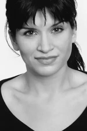 Salima Saxton