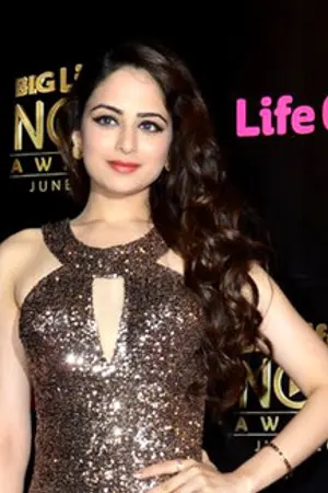 Zoya Afroz