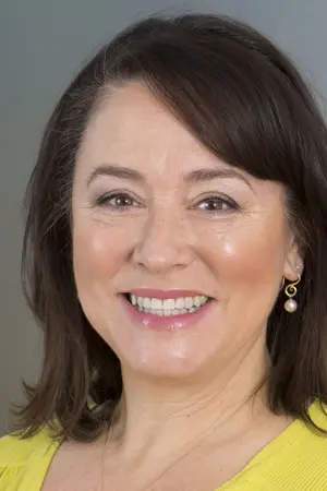 Arabella Weir