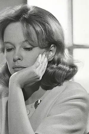 Sandy Dennis
