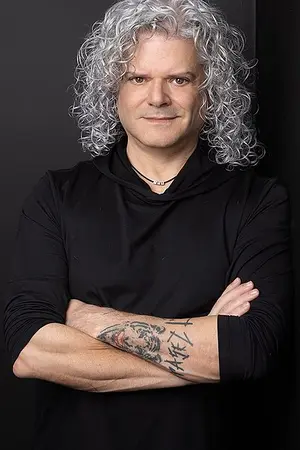 Shalom Auslander