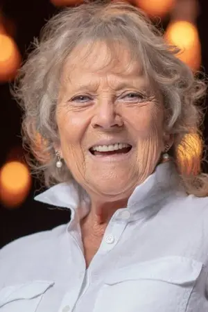 Julia Foster