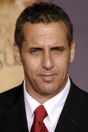 Vincent Riotta