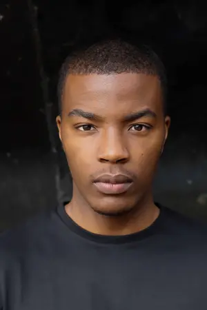 Daniel Ezra