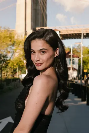 Anne Curtis