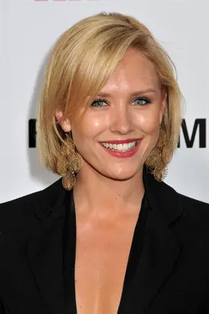 Nicky Whelan