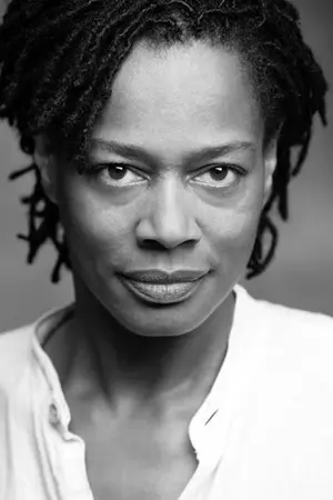 Suzette Llewellyn