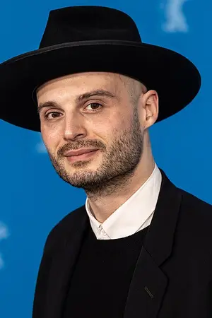 Tilman Singer
